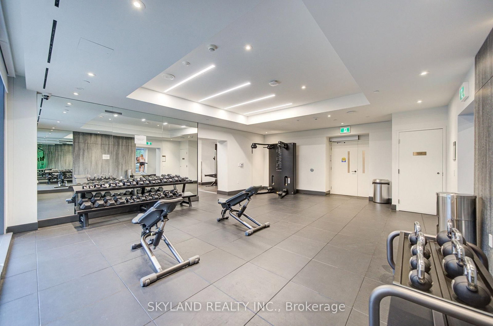 8 Cumberland Street • #4305 • Toronto, ON photo 38