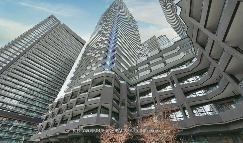 # 2204 N - 120 Broadway Avenue