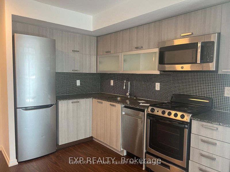36 Lisgar St photo 4