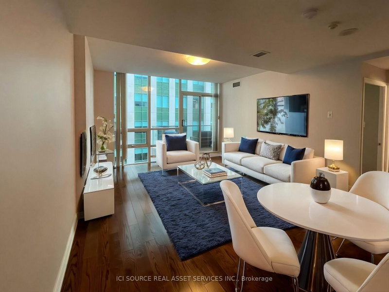 PH05 - 263 Wellington Street W