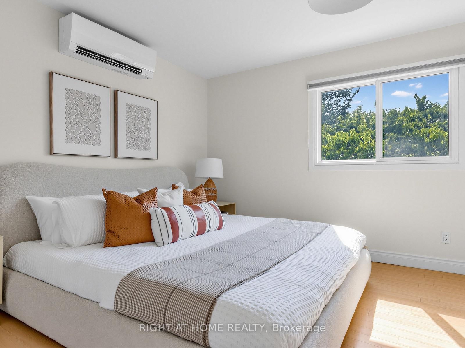 170 Margueretta Street • Toronto, ON photo 23