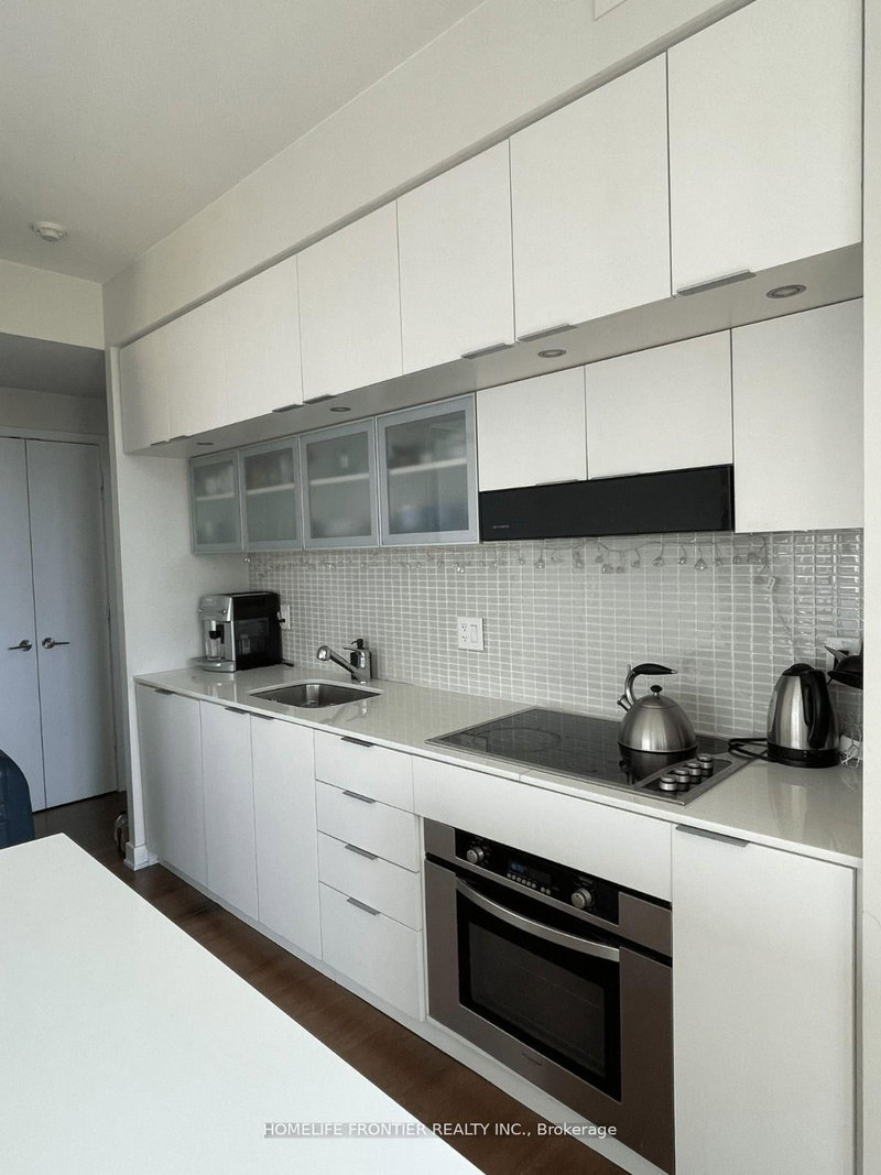1803 - 110 Charles Street SW E