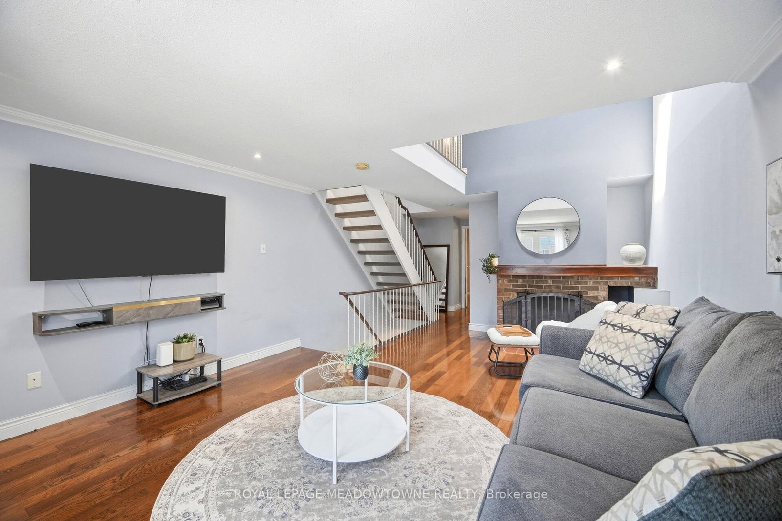 16 Dutch Myrtle Way • Toronto, ON photo 19