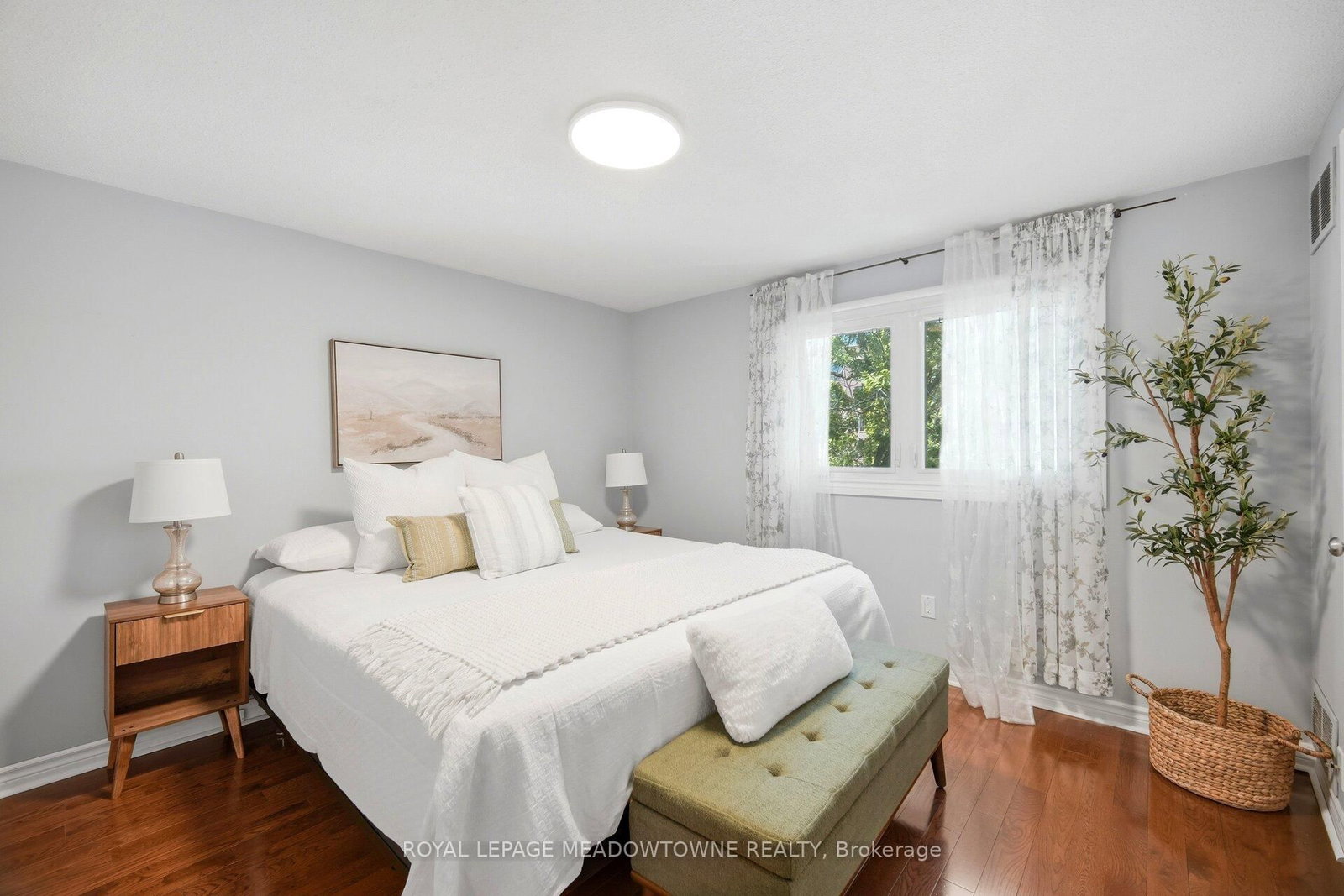 16 Dutch Myrtle Way • Toronto, ON photo 30