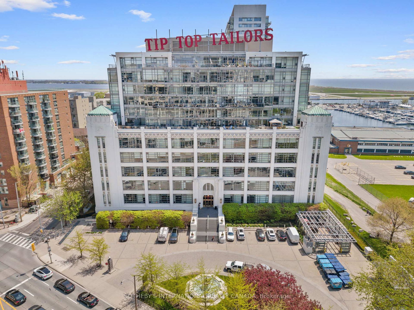 Property at 637 Lake Shore