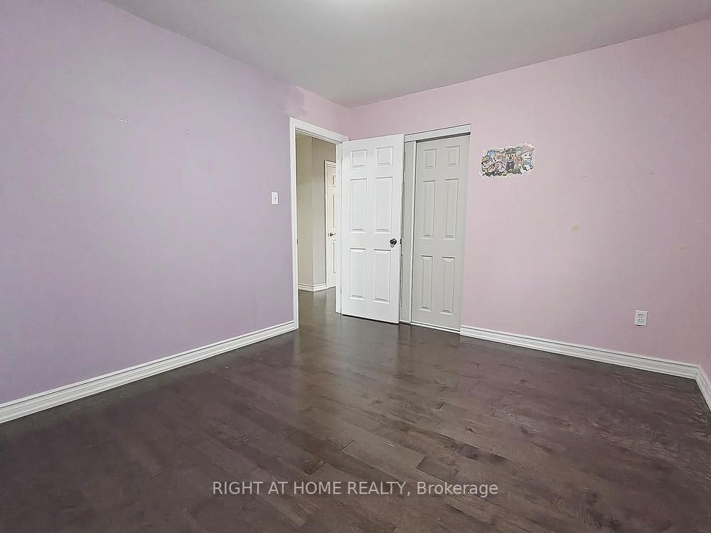 182 McNicoll Avenue • Toronto, ON photo 19