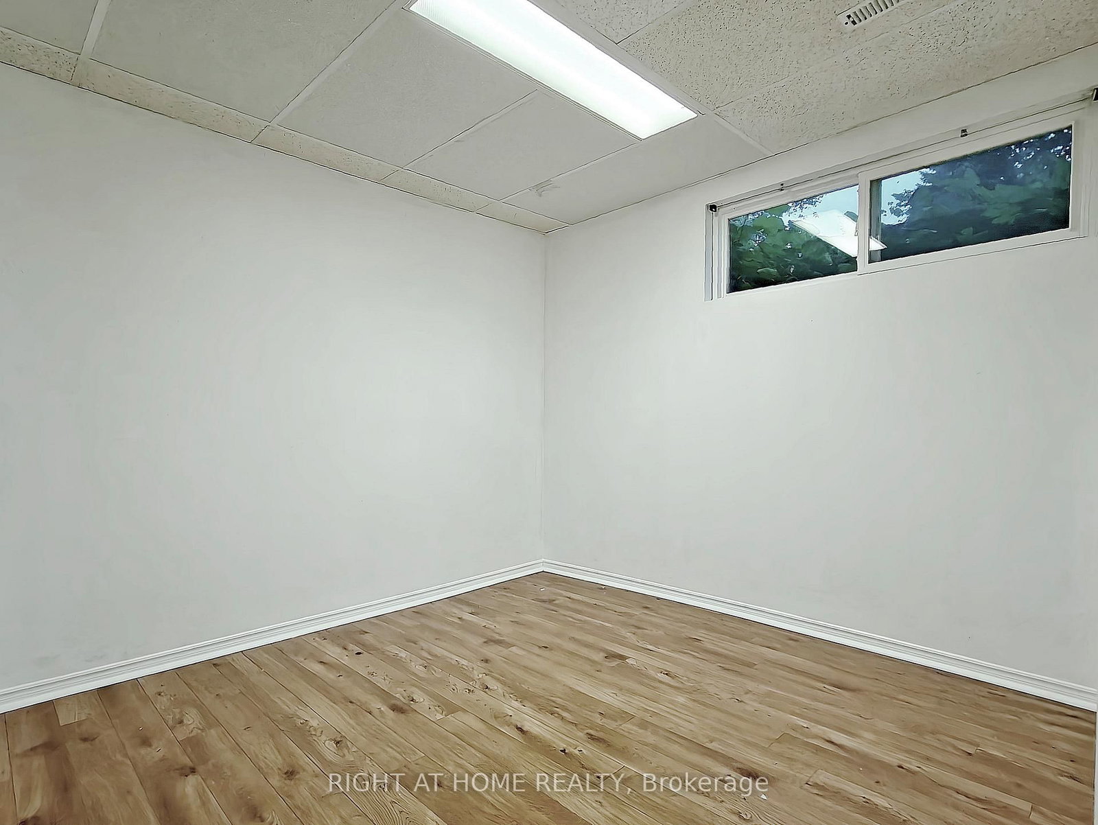 182 McNicoll Avenue • Toronto, ON photo 30