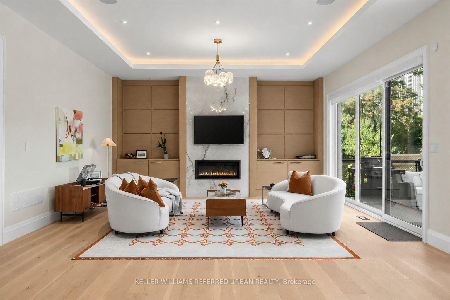 130 Upper Canada Dr, Toronto, view 13