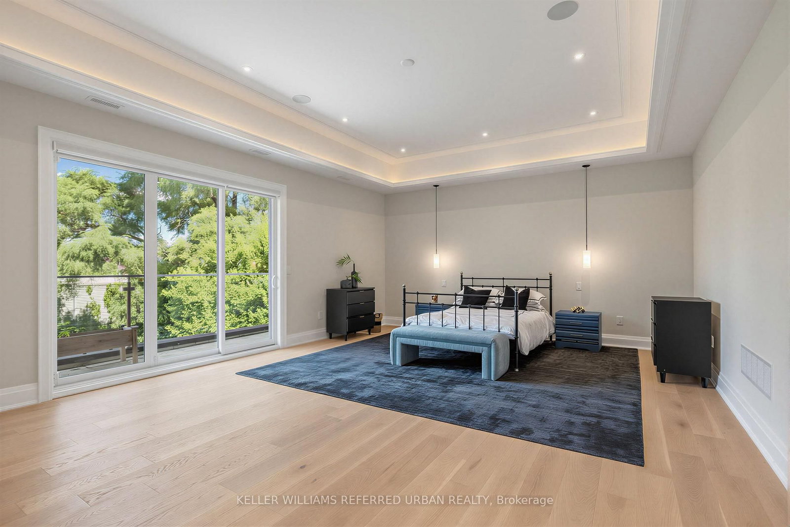 130 Upper Canada Dr, Toronto, view 23
