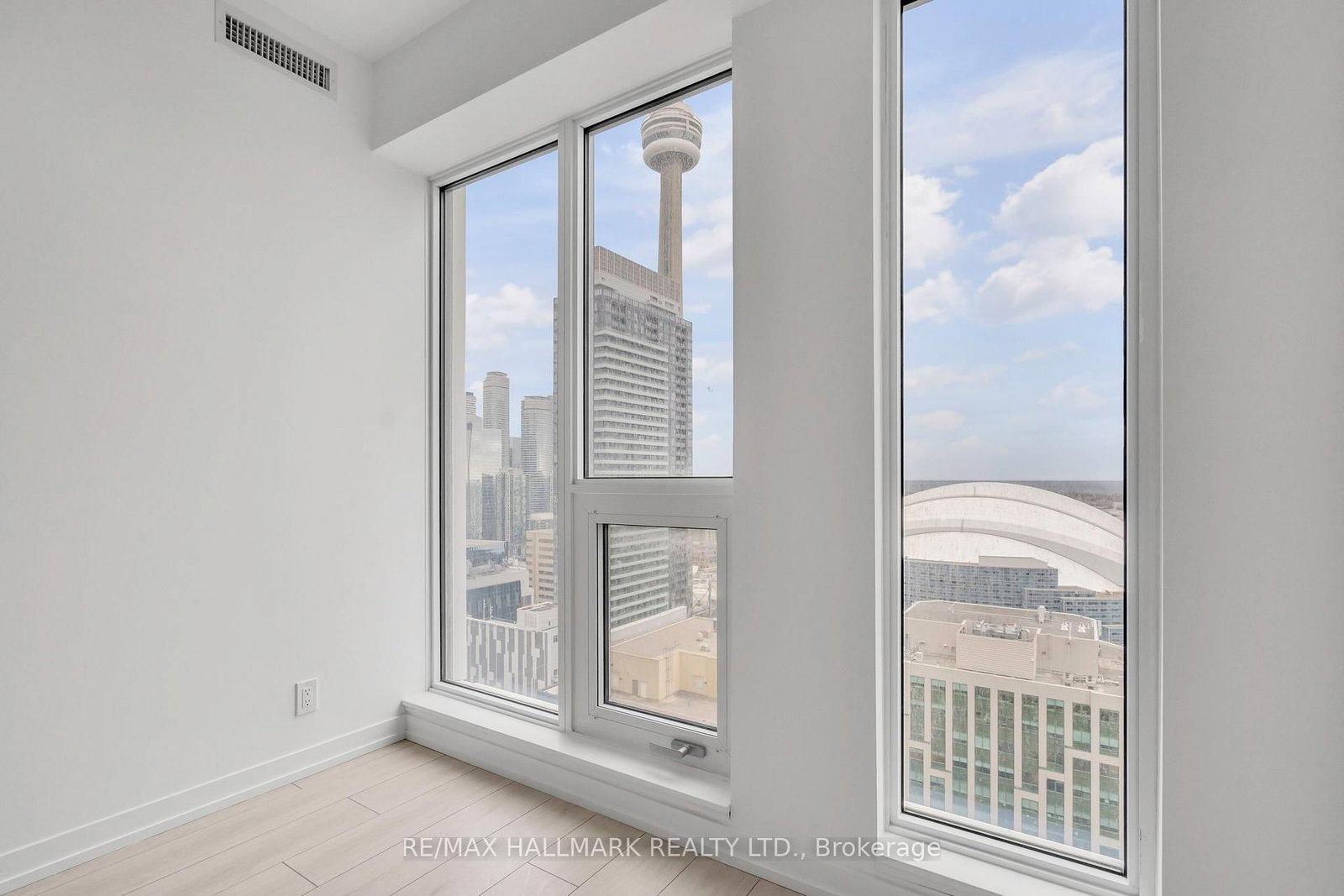 55 Mercer Street • #3212 • Toronto, ON photo 27