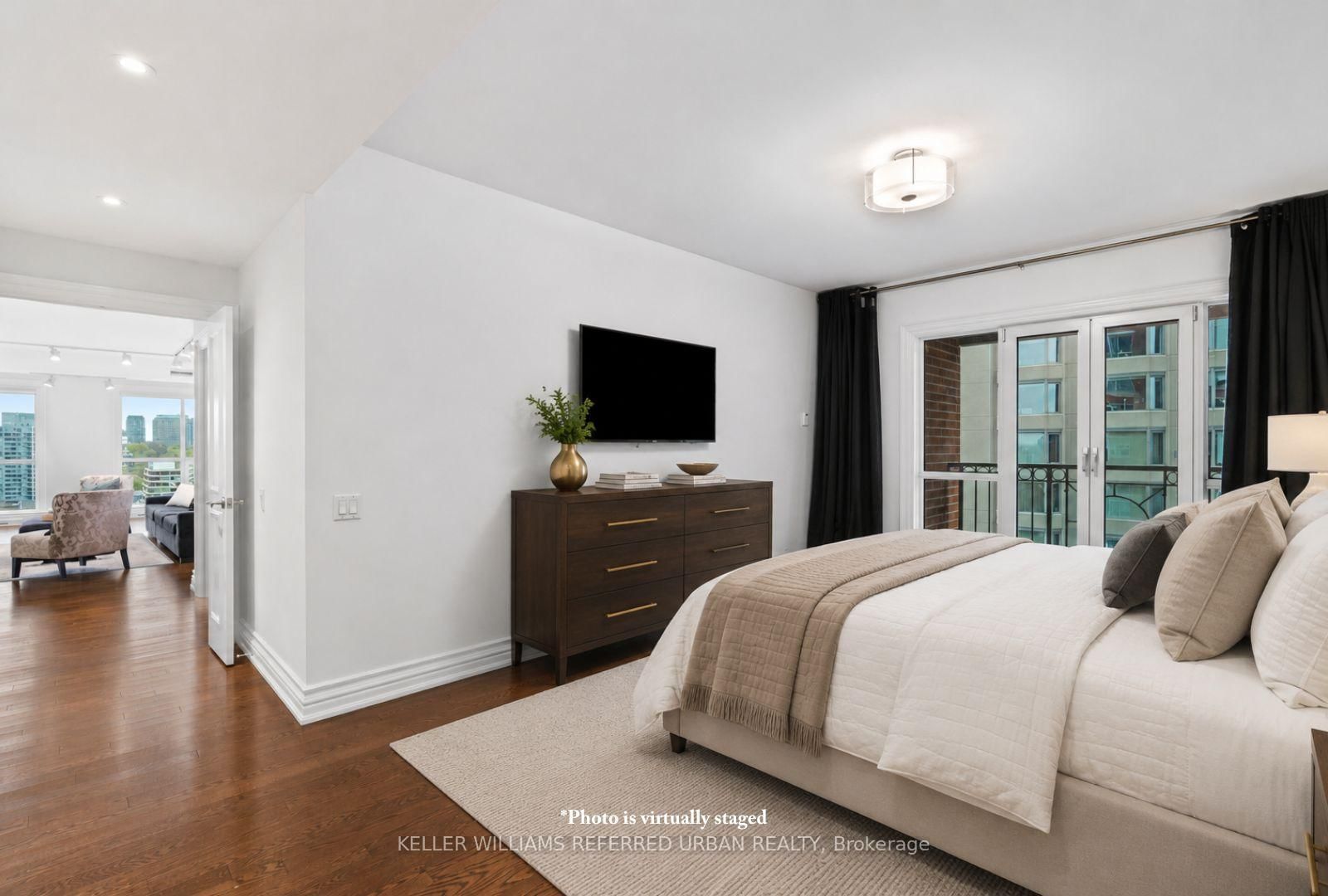 38 Avenue Road • #1802 • Toronto, ON photo 13