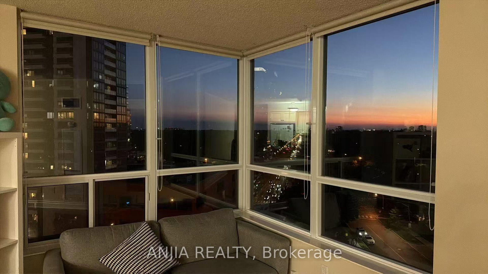 5 Northtown Way • #903 • Toronto, ON photo 12