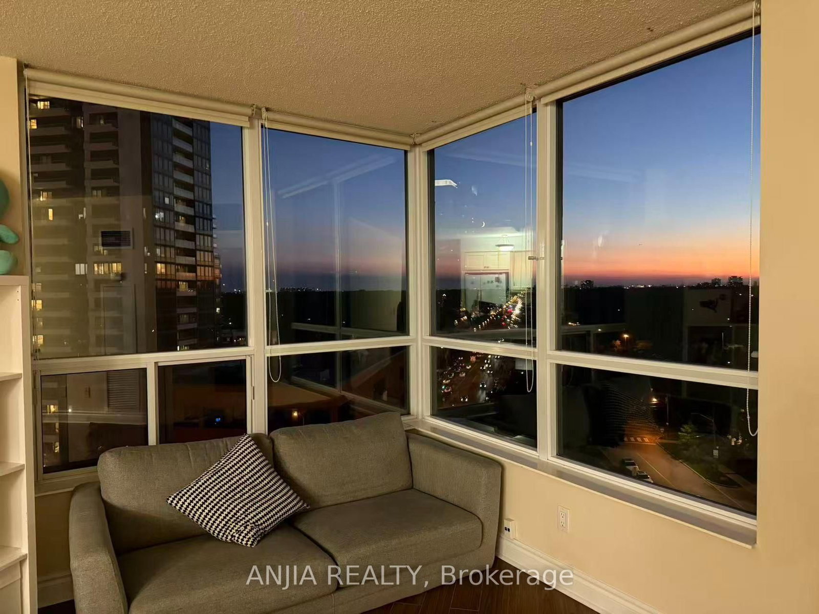 5 Northtown Way • #903 • Toronto, ON photo 13