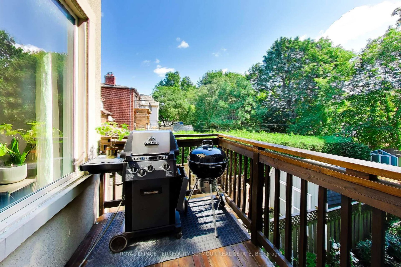 459 Soudan Avenue • Toronto, ON photo 12