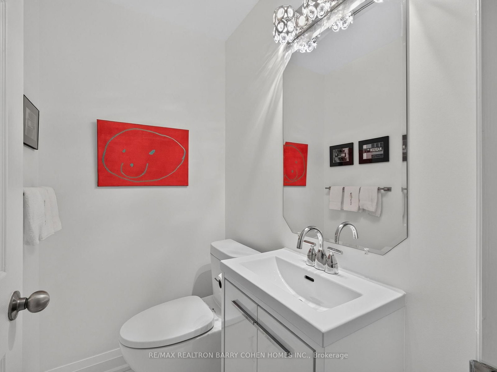 21 Birchbank Lane • Toronto, ON photo 12