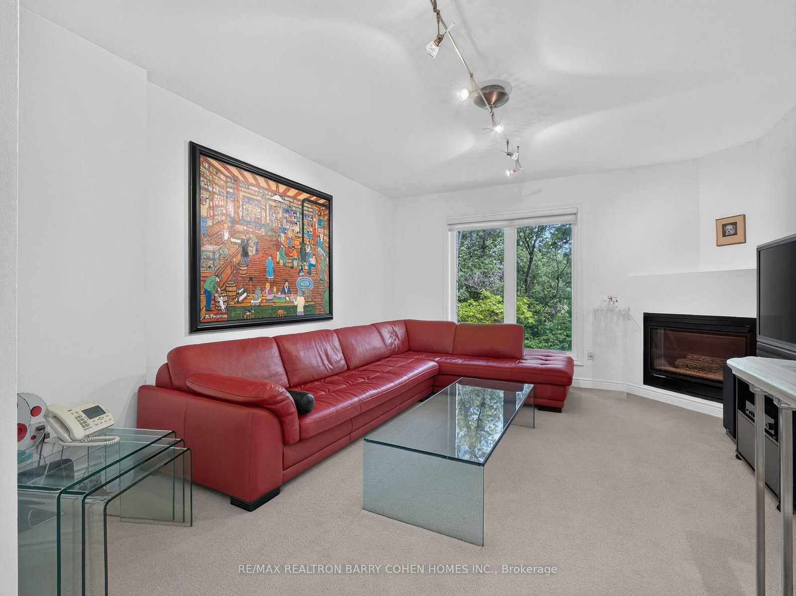 21 Birchbank Lane • Toronto, ON photo 14
