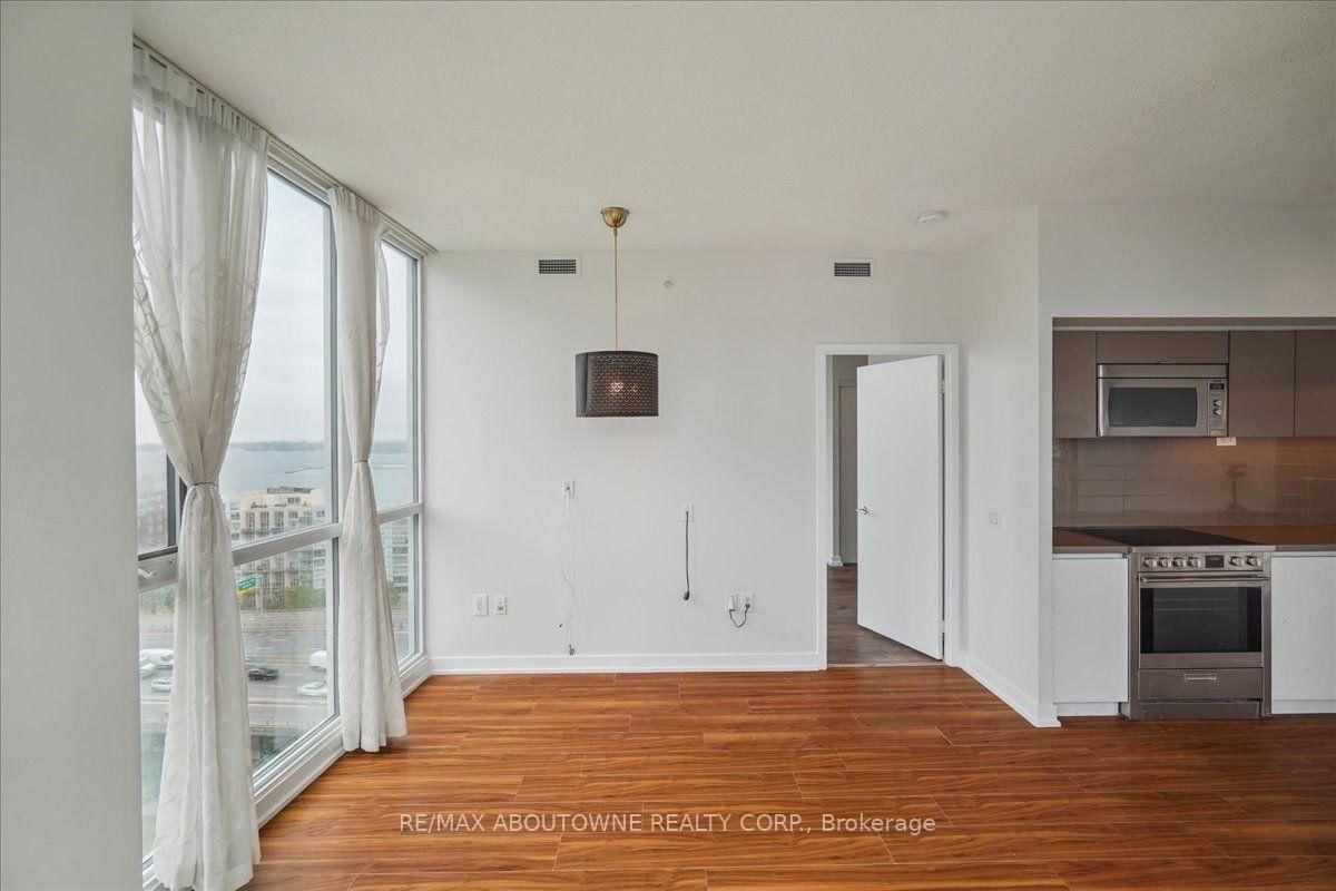 75 Queens Wharf Road • #1901 • Toronto, ON photo 20