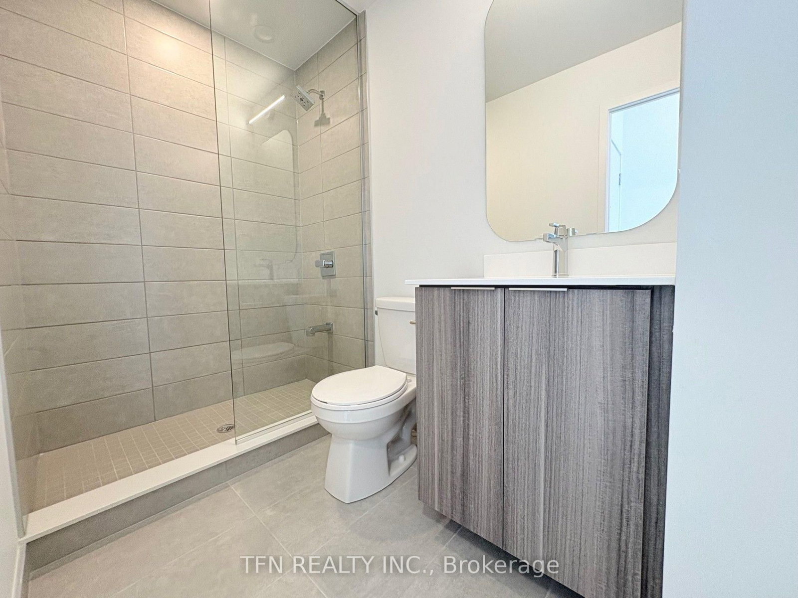 1405-15 Richardson St, Toronto, view 8