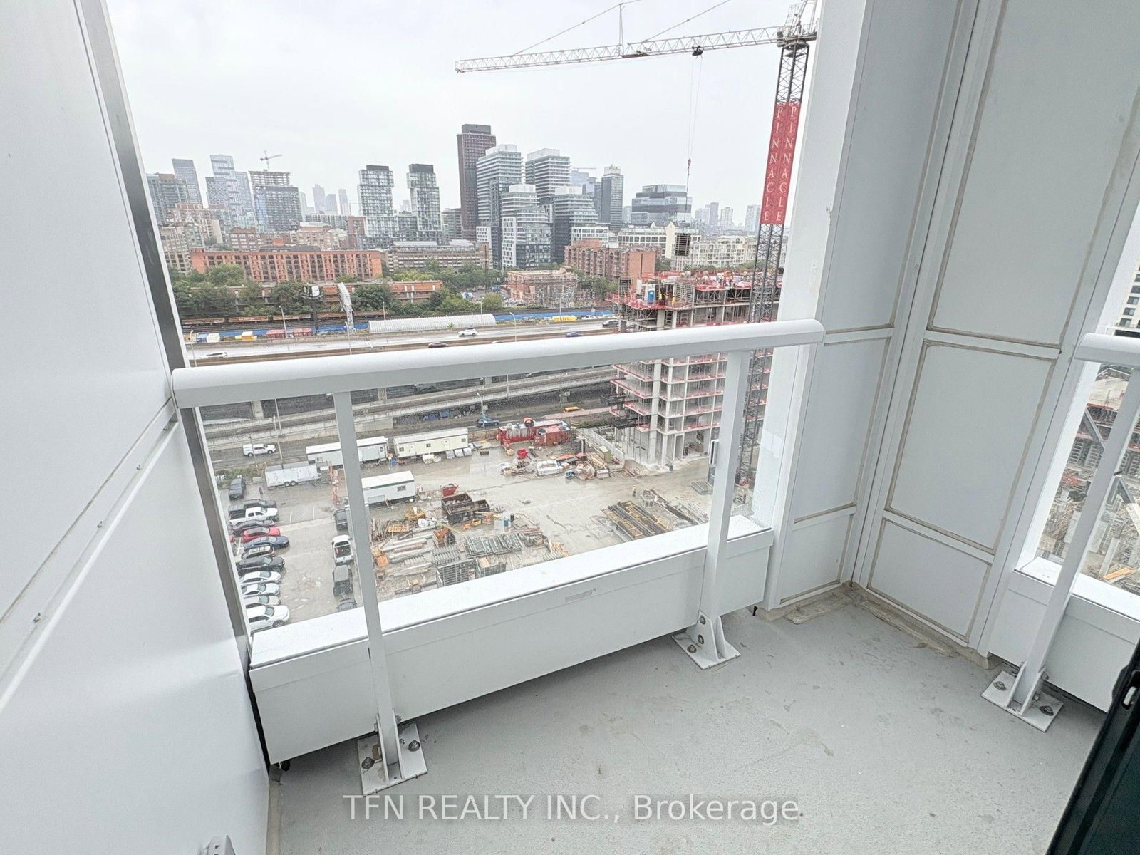 1405-15 Richardson St, Toronto, view 9