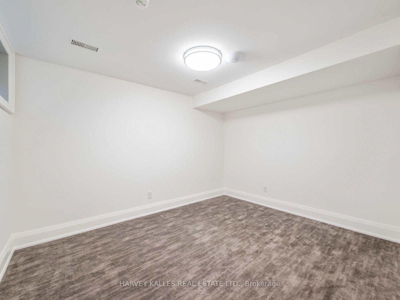 381 Glenholme Avenue • Toronto, ON photo 42