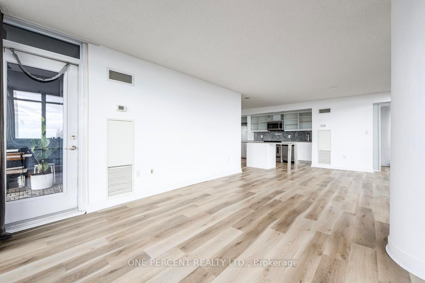 25 Telegram Mews • #5007 • Toronto, ON photo 22