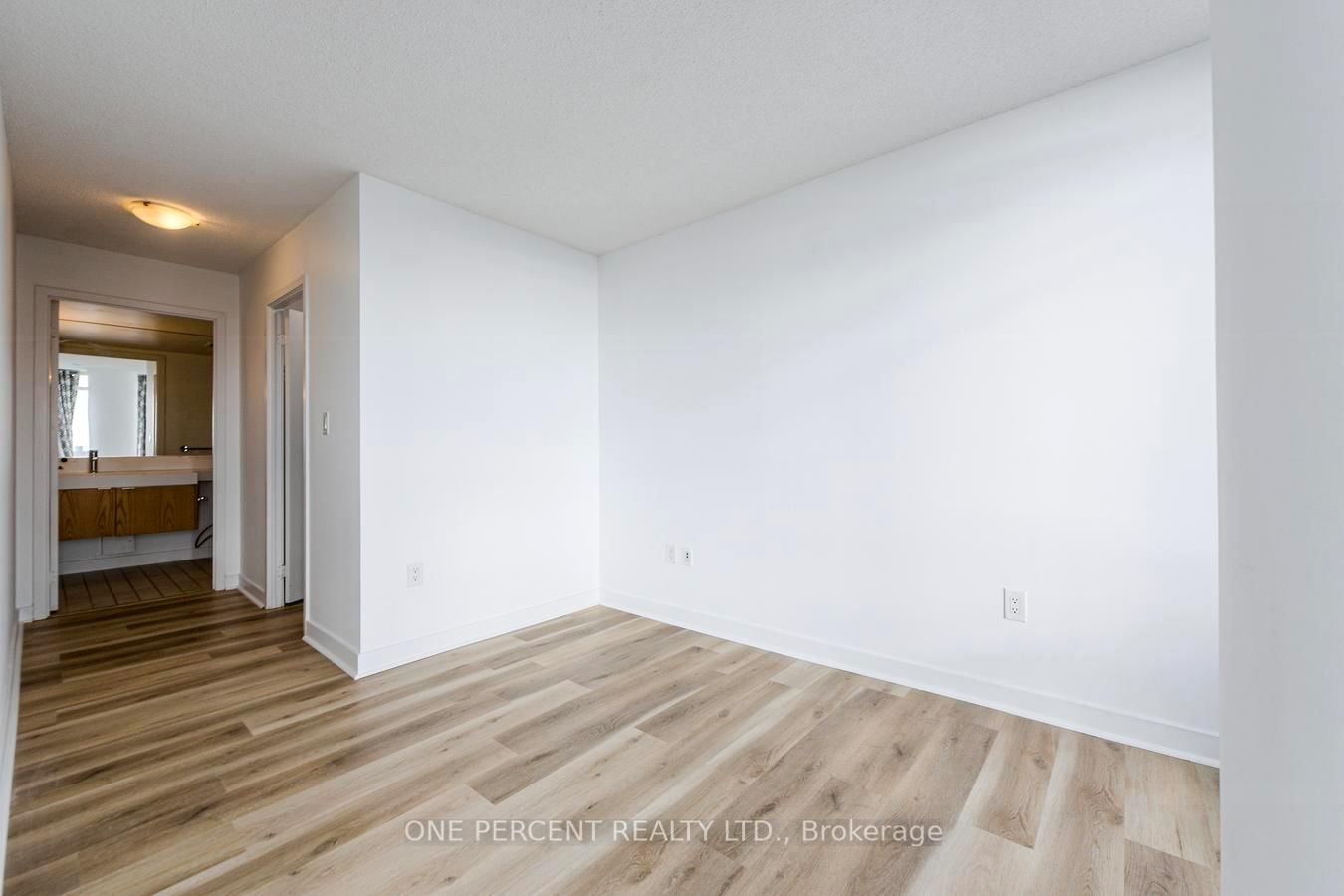 25 Telegram Mews • #5007 • Toronto, ON photo 24
