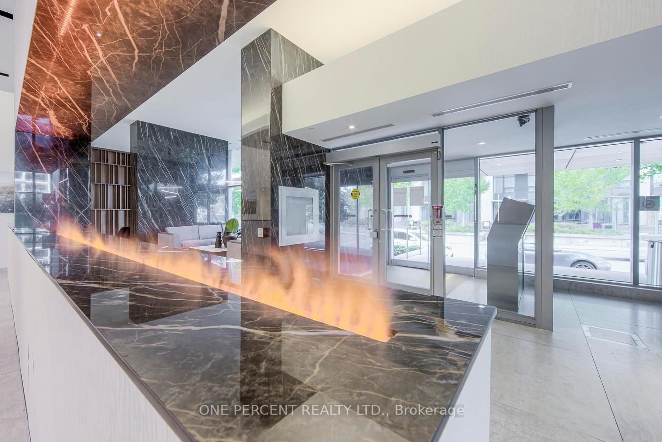 25 Telegram Mews • #5007 • Toronto, ON photo 8