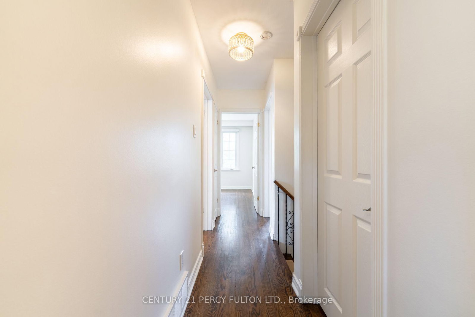 6 Donna Court • Toronto, ON photo 31