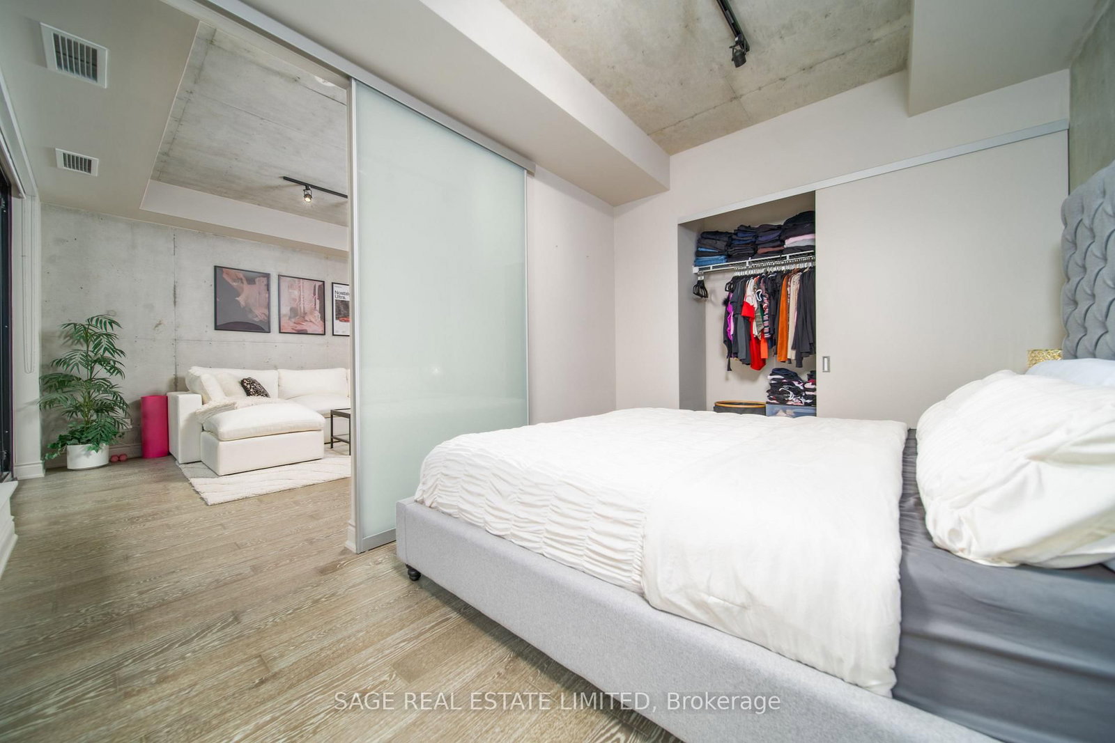 608 RICHMOND Street W • #320 • Toronto, ON photo 16