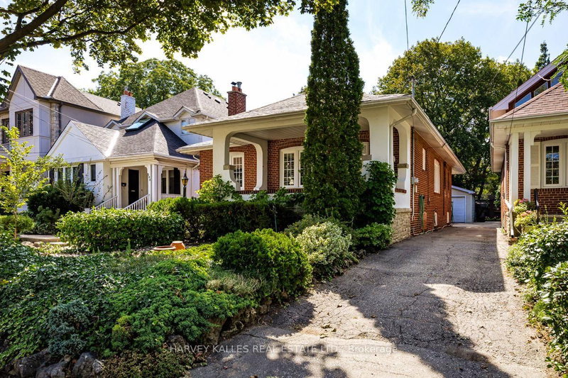 109 Old Orchard Grove