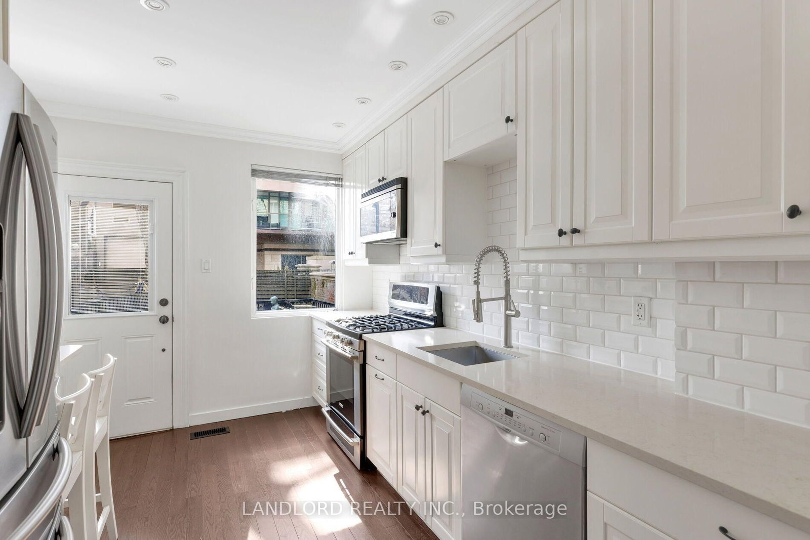 107A Scollard Street • Toronto, ON photo 11