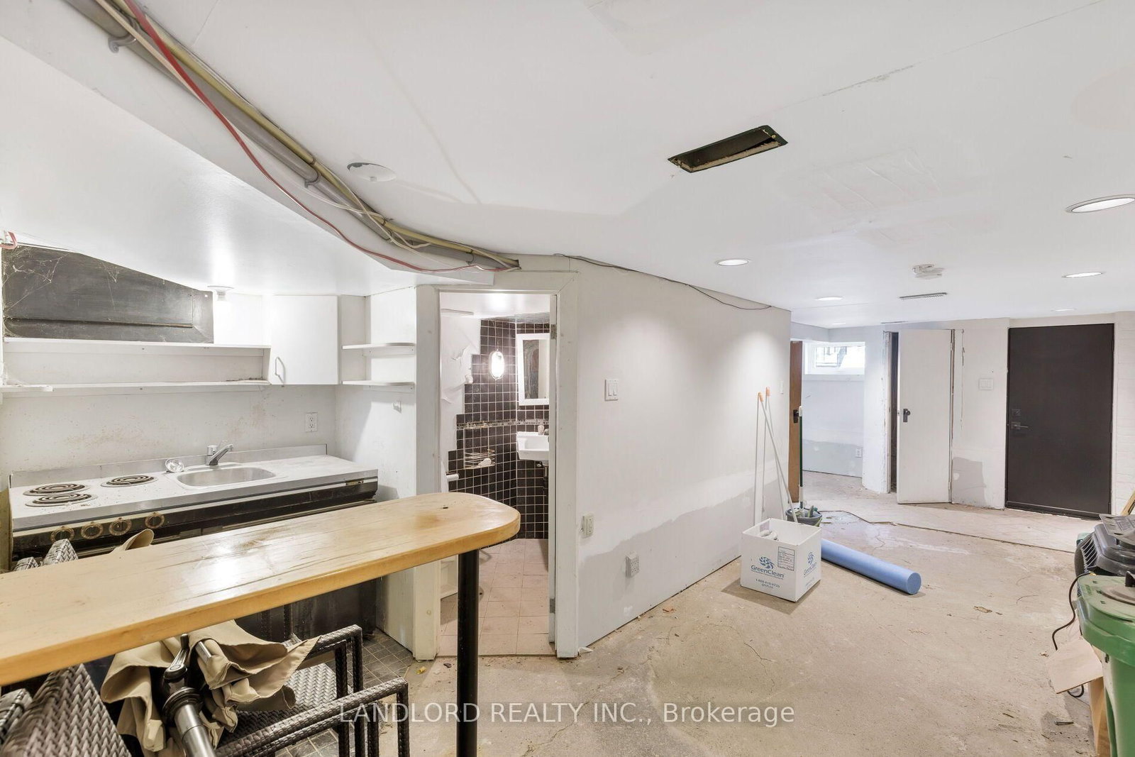 107A Scollard Street • Toronto, ON photo 38