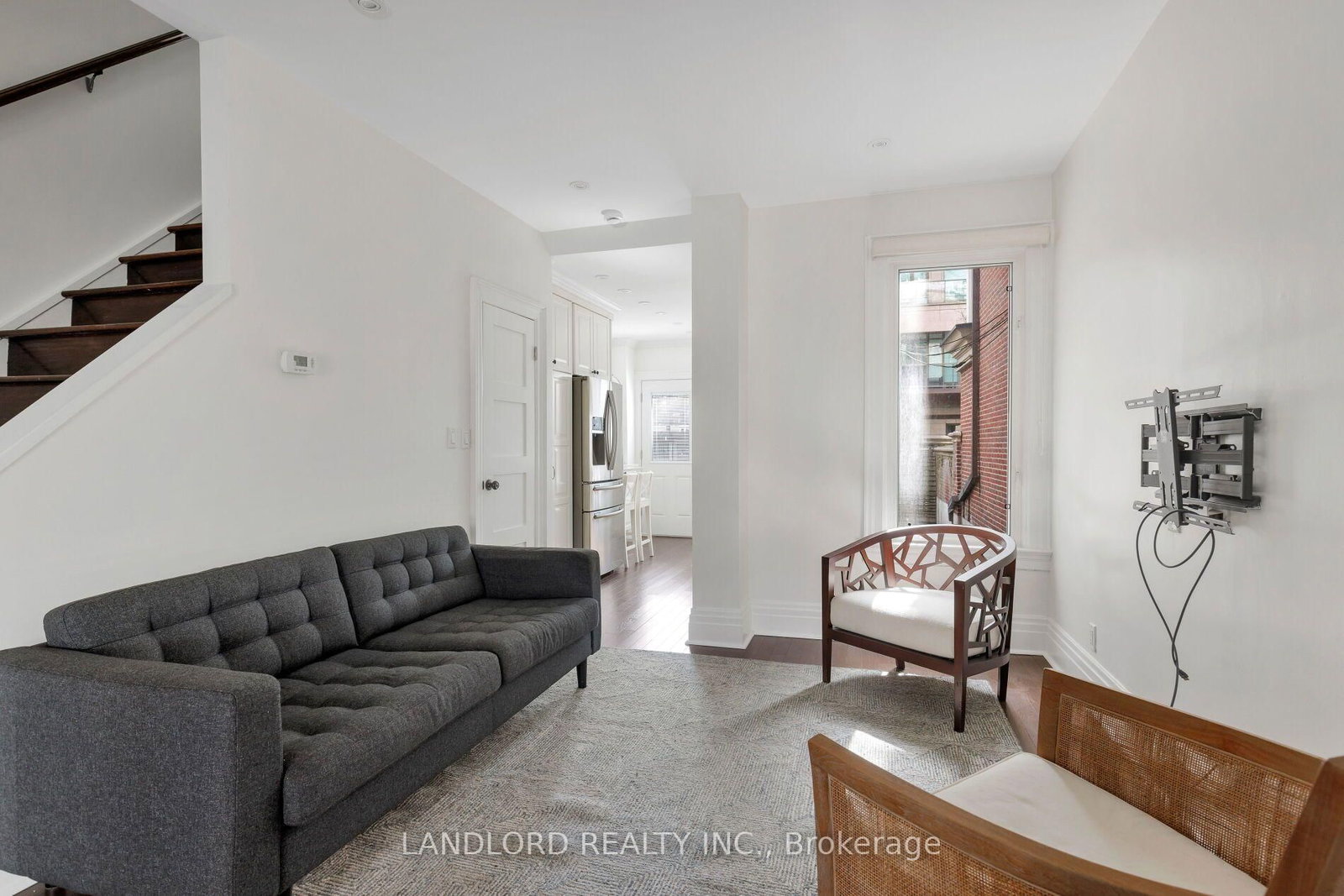 107A Scollard Street • Toronto, ON photo 9