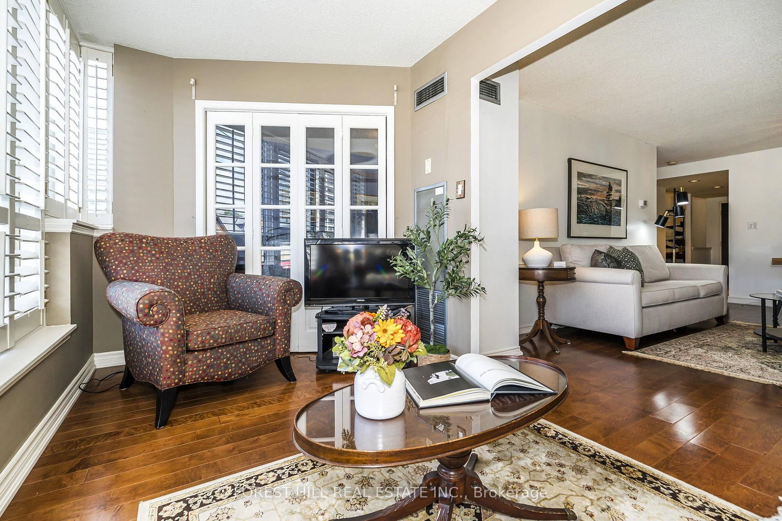 225 Davenport Road • #319 • Toronto, ON photo 12