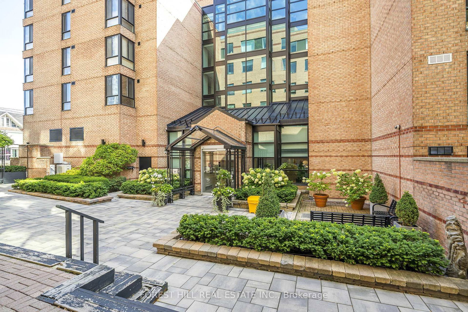225 Davenport Road • #319 • Toronto, ON photo 30