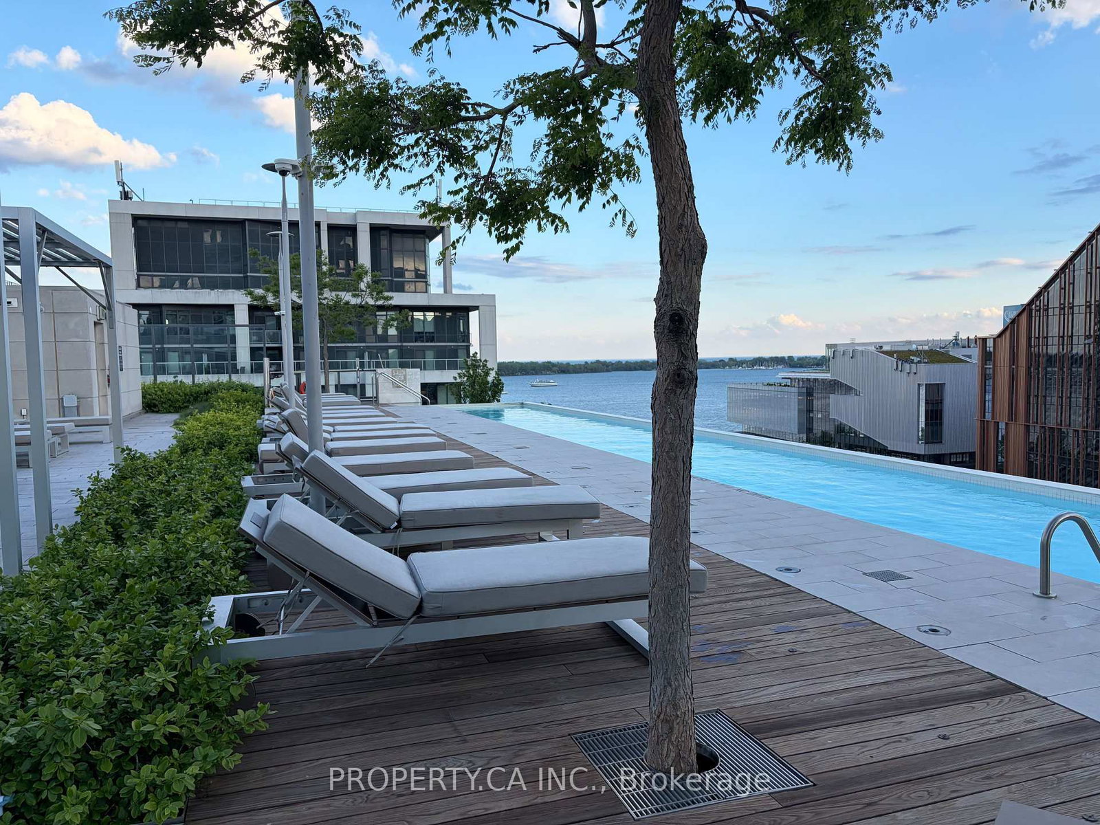 12 Bonnycastle Street • #710 • Toronto, ON photo 23