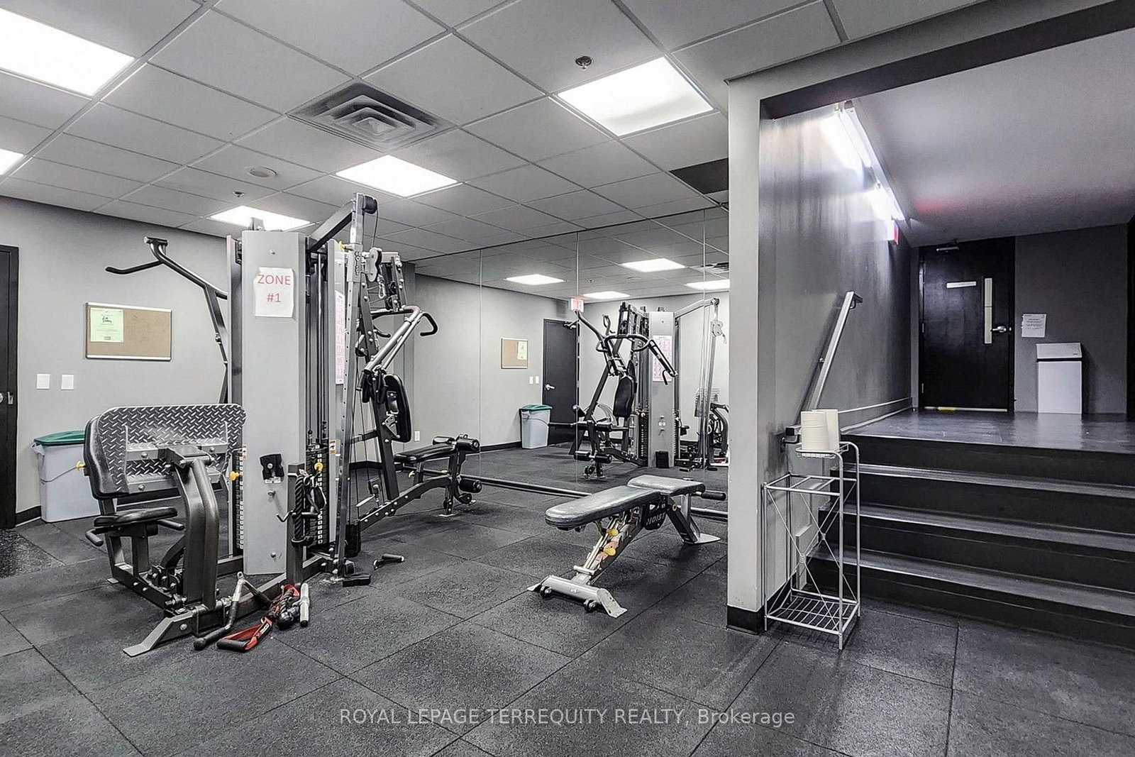 38 Joe Shuster Way • #710 • Toronto, ON photo 26