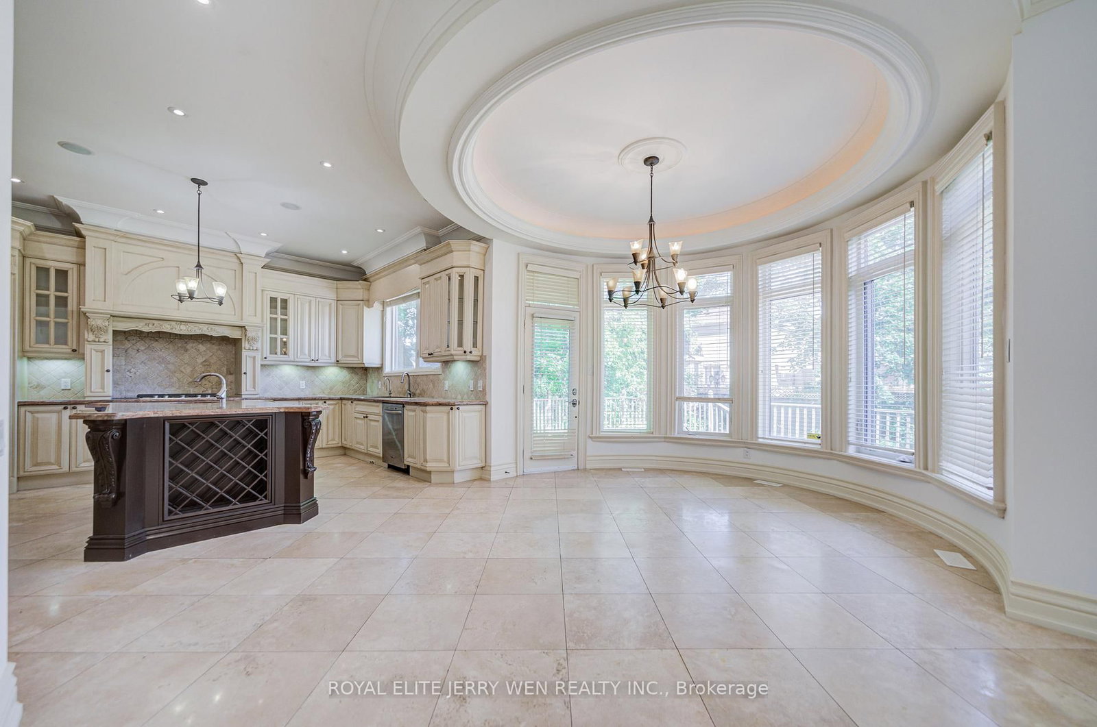 330 Hillcrest Avenue • Toronto, ON photo 16