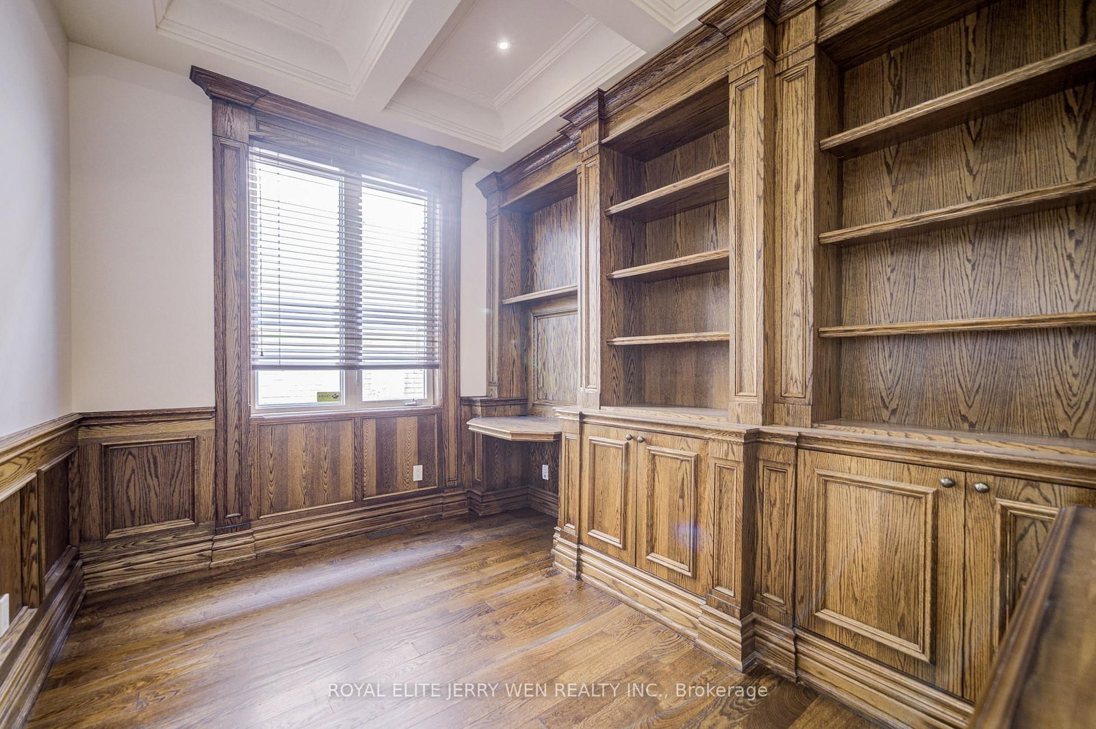 330 Hillcrest Avenue • Toronto, ON photo 18