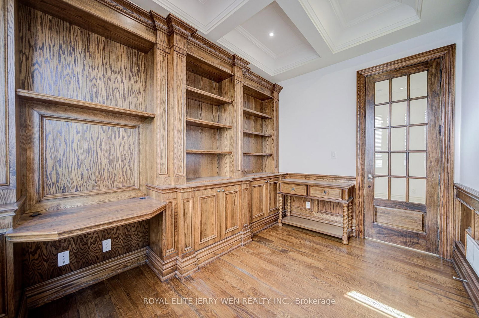 330 Hillcrest Avenue • Toronto, ON photo 20