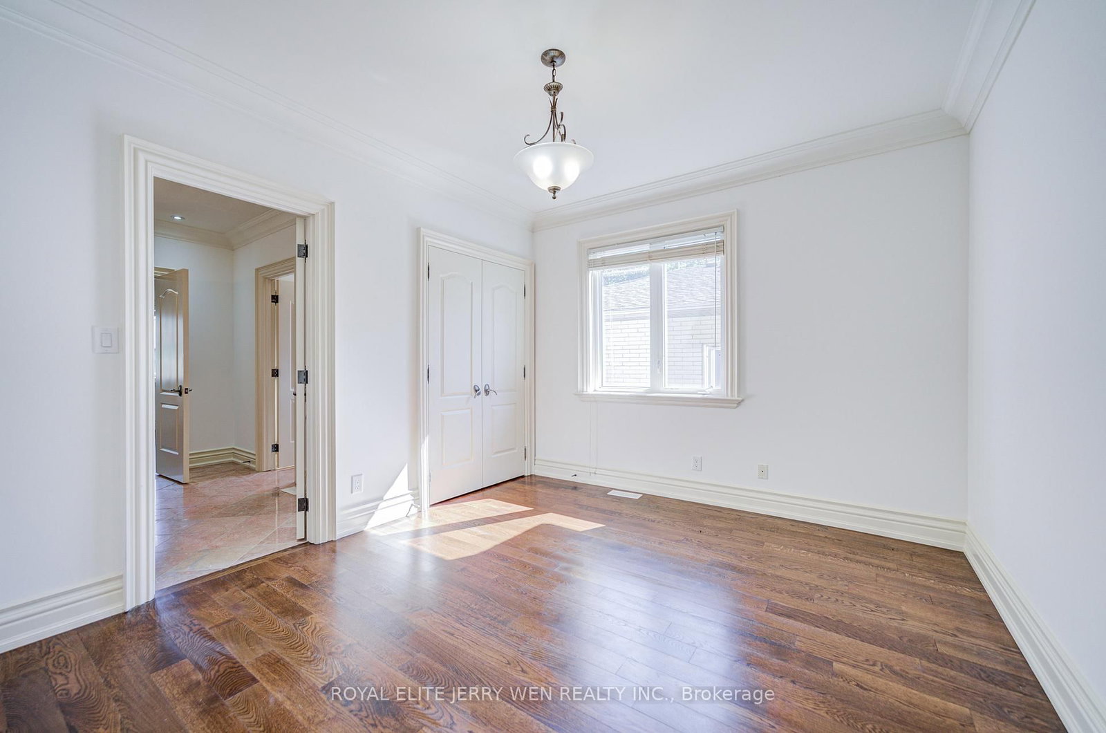 330 Hillcrest Avenue • Toronto, ON photo 26
