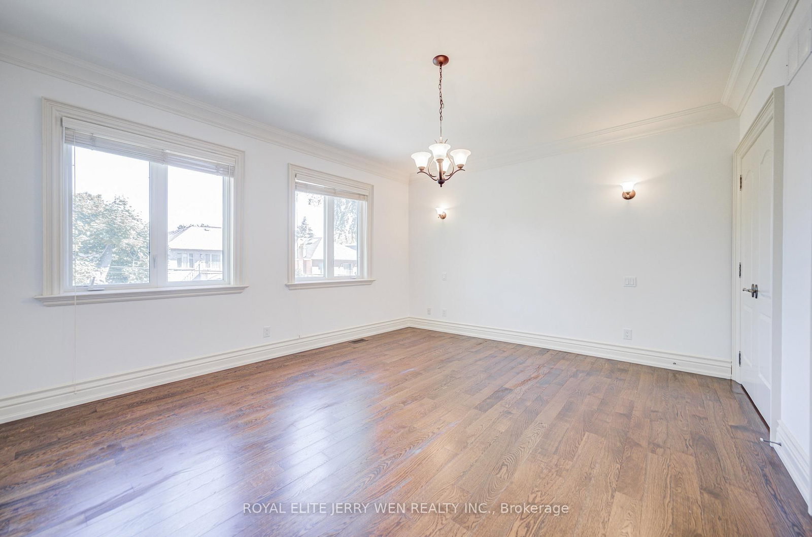 330 Hillcrest Avenue • Toronto, ON photo 29
