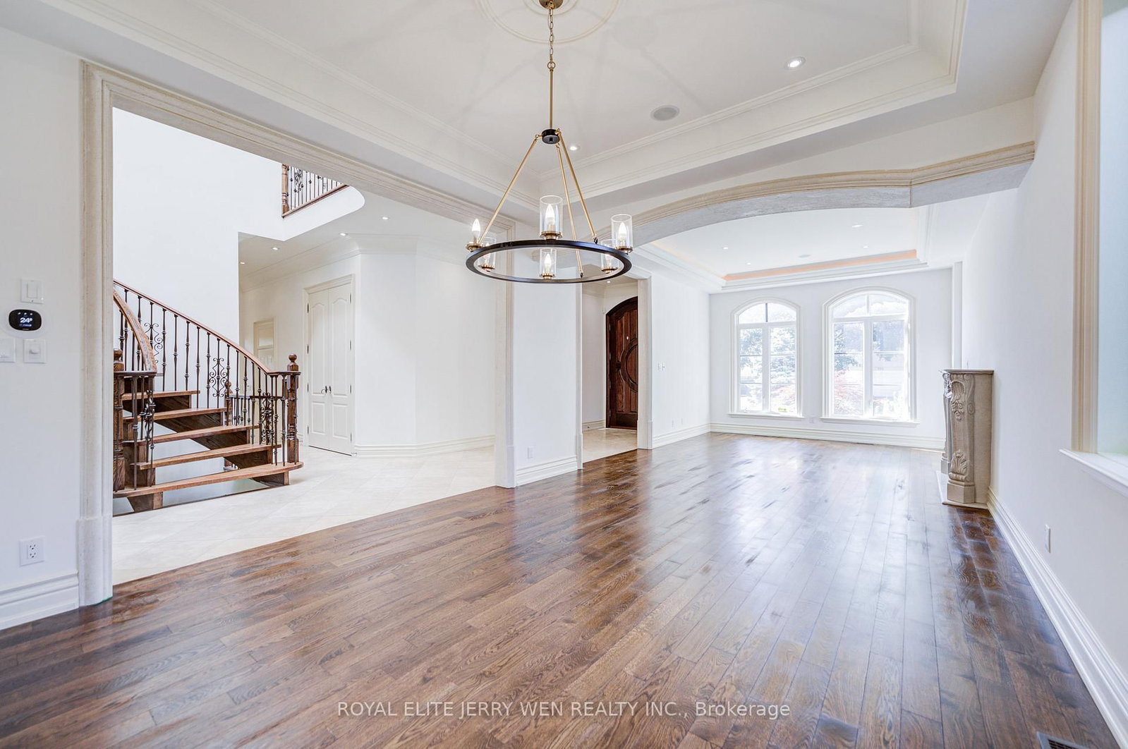 330 Hillcrest Avenue • Toronto, ON photo 9