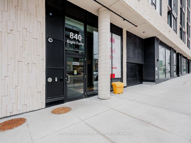 311 - 840 St Clair Avenue W