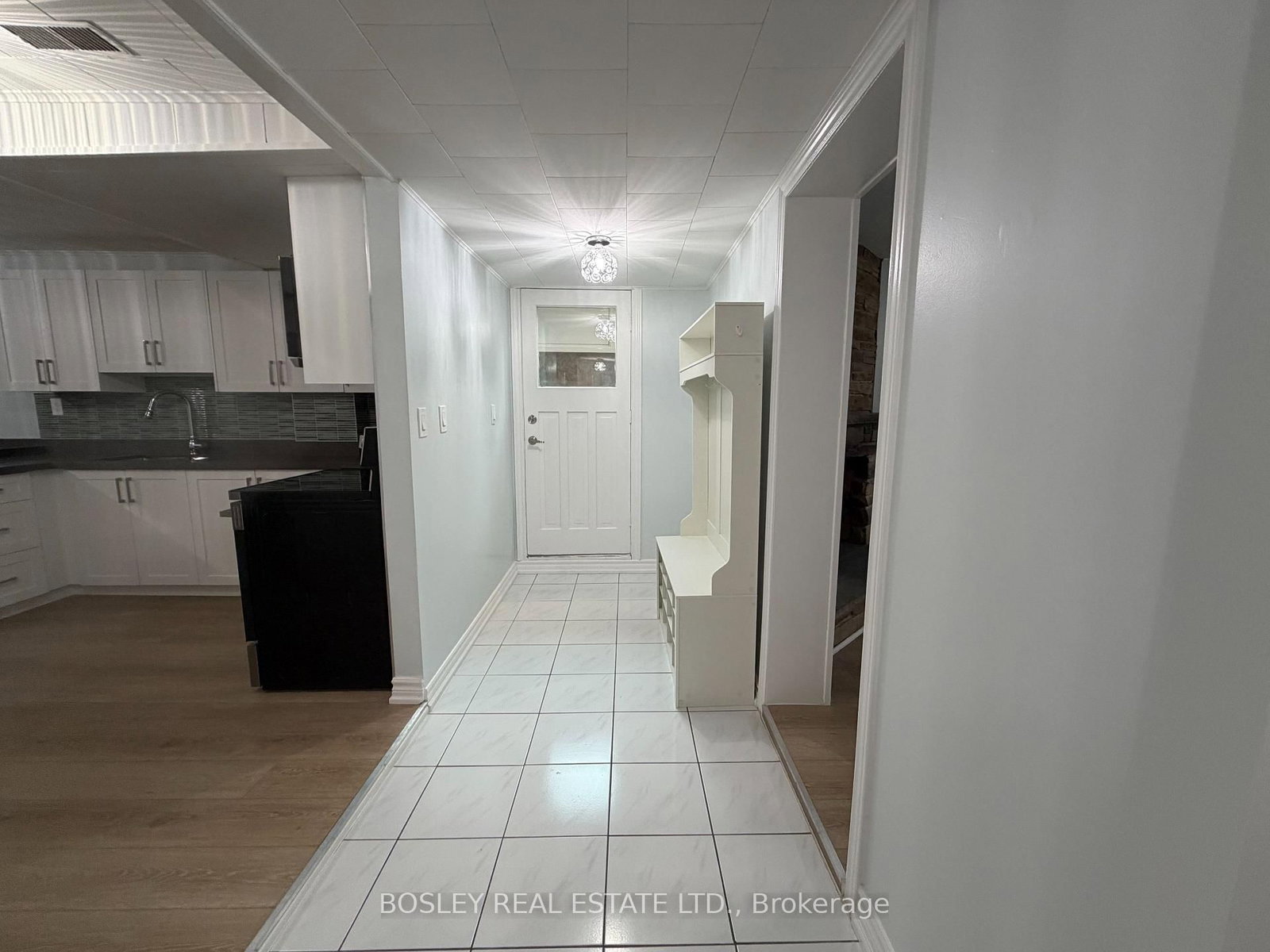 Lower-63 Ernest Ave, Toronto, view 12
