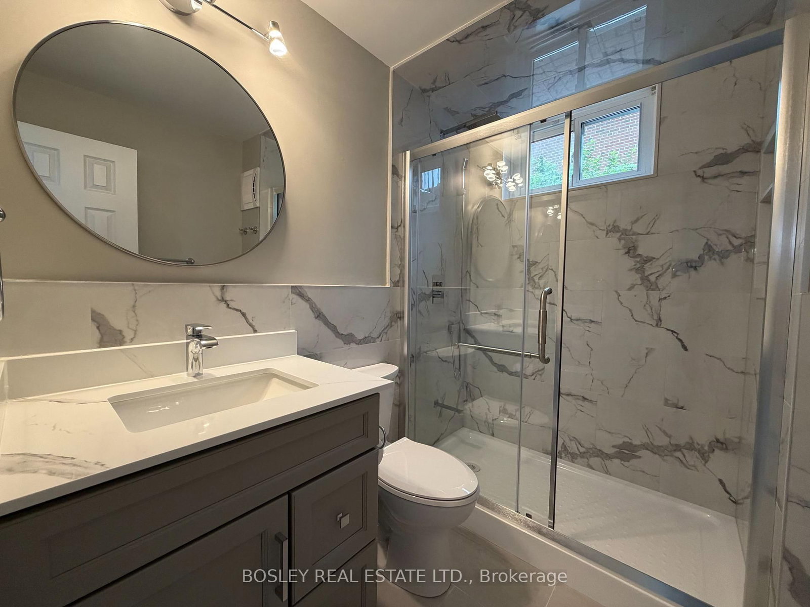 Lower-63 Ernest Ave, Toronto, view 27
