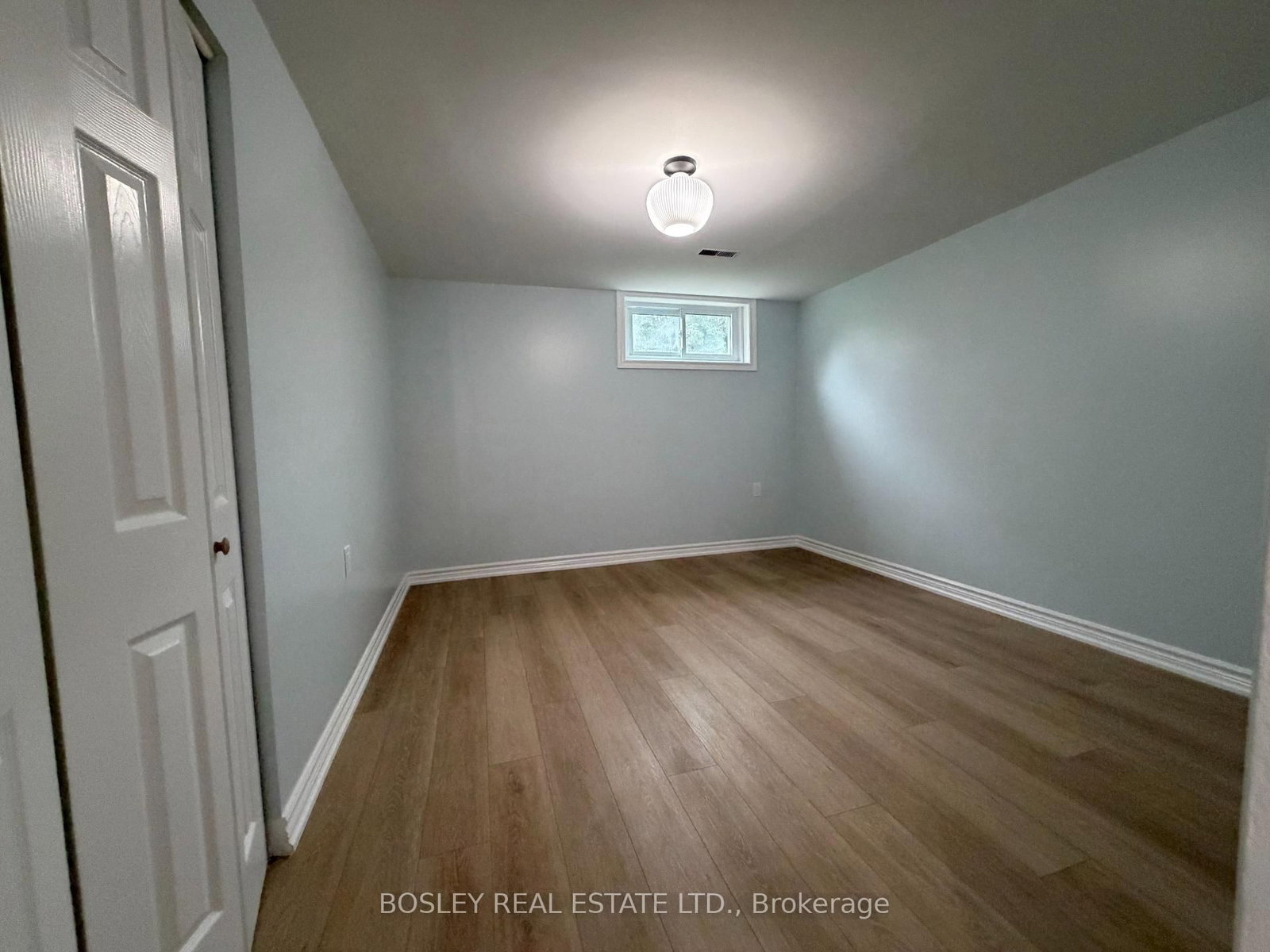 Lower-63 Ernest Ave, Toronto, view 31