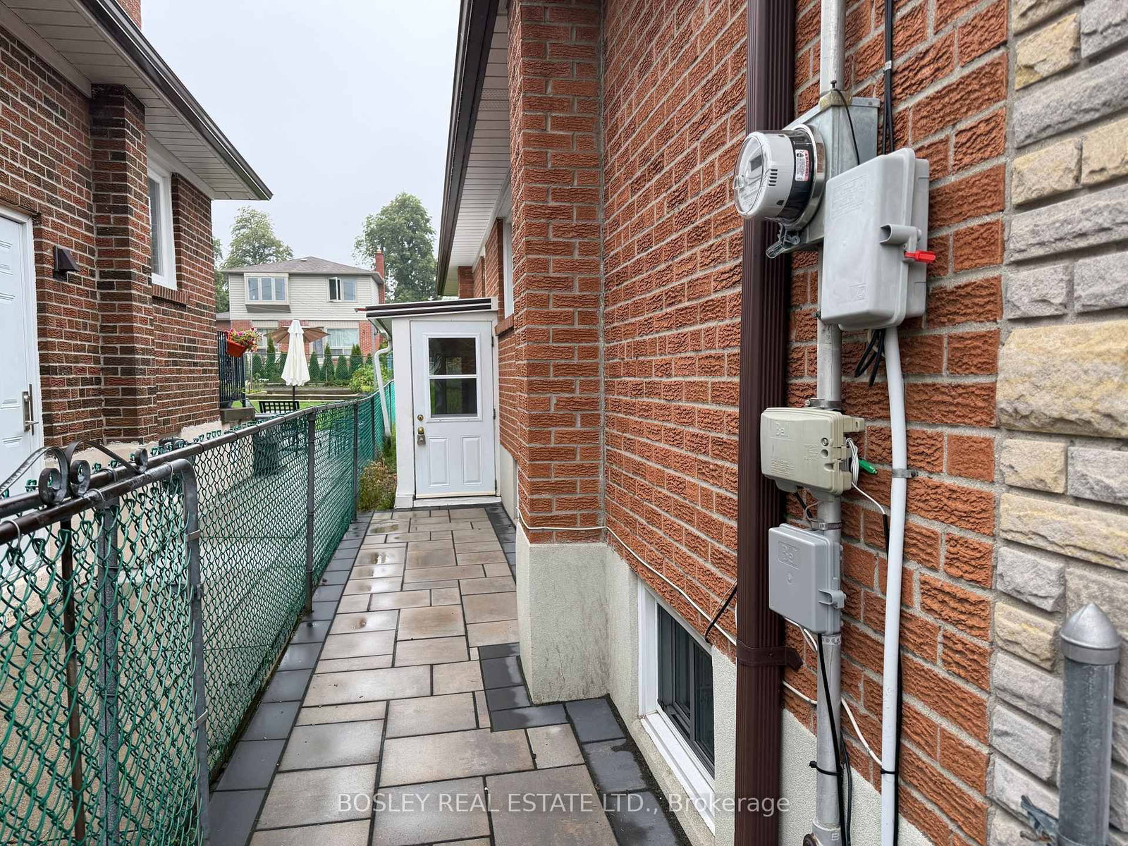 Lower-63 Ernest Ave, Toronto, view 6
