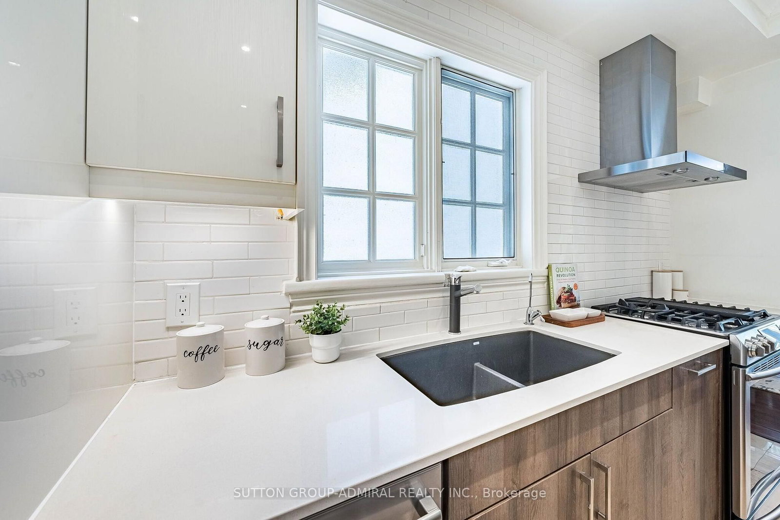 63 Highland Ave, Toronto, view 16