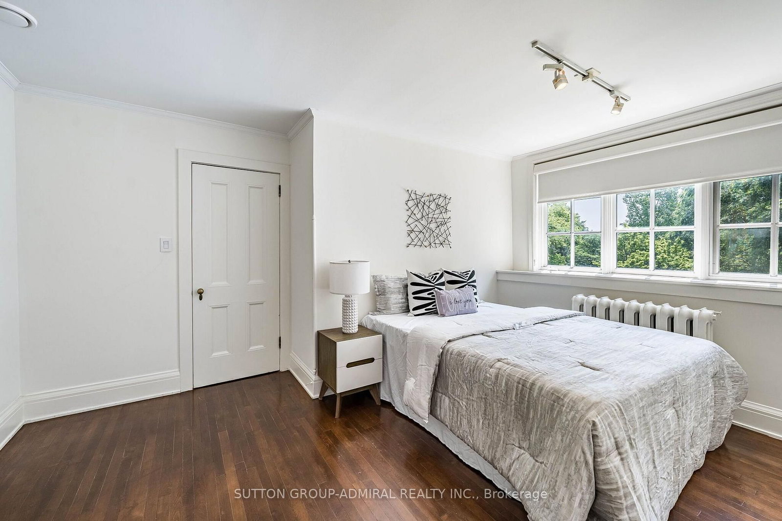 63 Highland Ave, Toronto, view 42